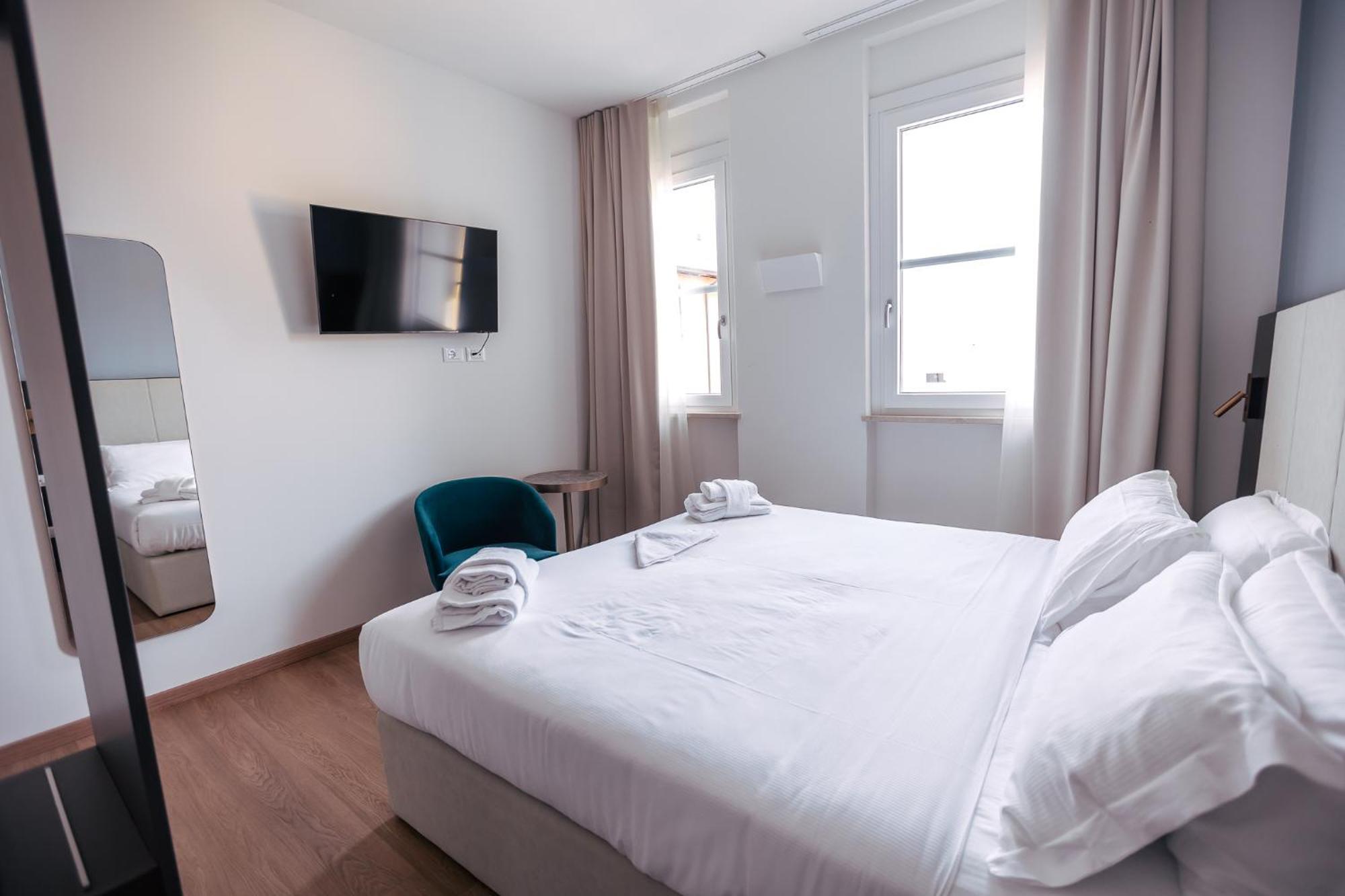 Hotel Arilica Peschiera del Garda Ruang foto